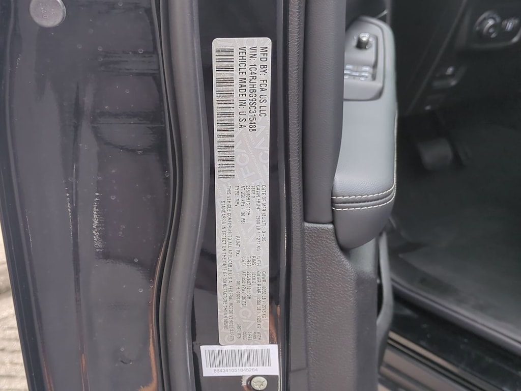 Thumbnail: 2025 Jeep Grand Cherokee - 38