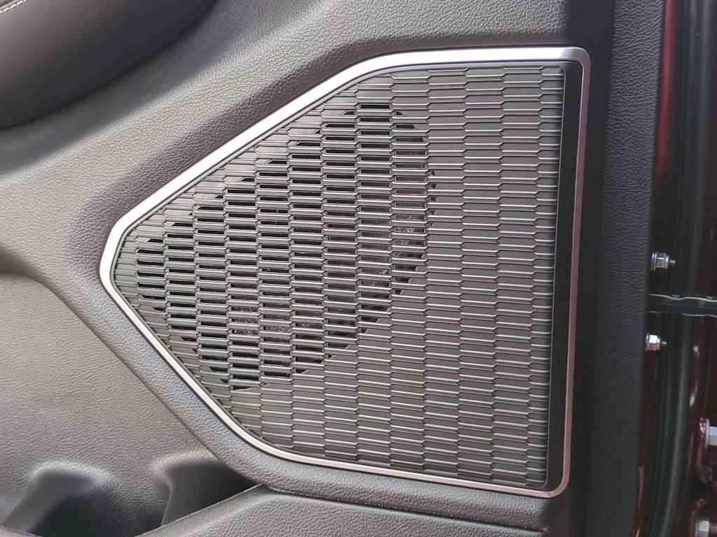 Thumbnail: 2026 Jeep Grand Cherokee - 36