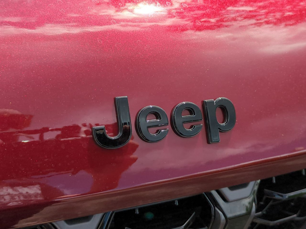Thumbnail: 2026 Jeep Grand Cherokee - 7