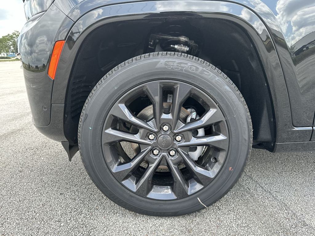 Thumbnail: 2026 Jeep Grand Cherokee - 7