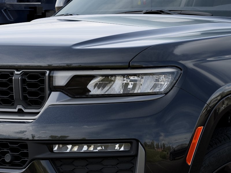 Thumbnail: 2026 Jeep Grand Cherokee - 16