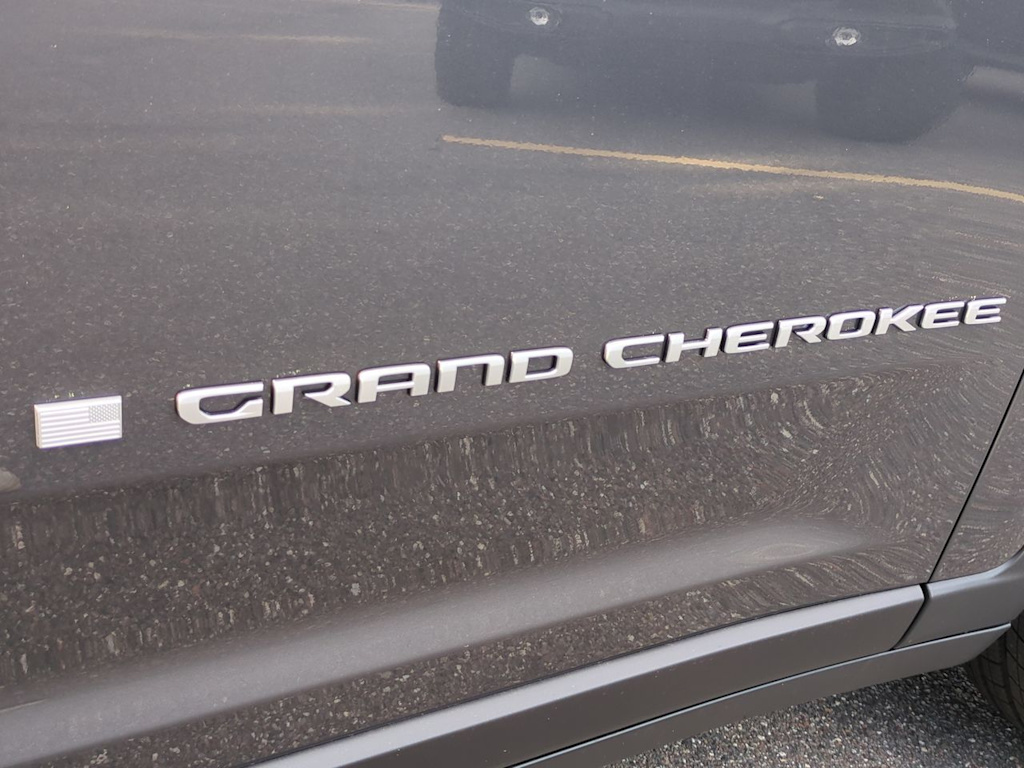 Thumbnail: 2025 Jeep Grand Cherokee L - 25