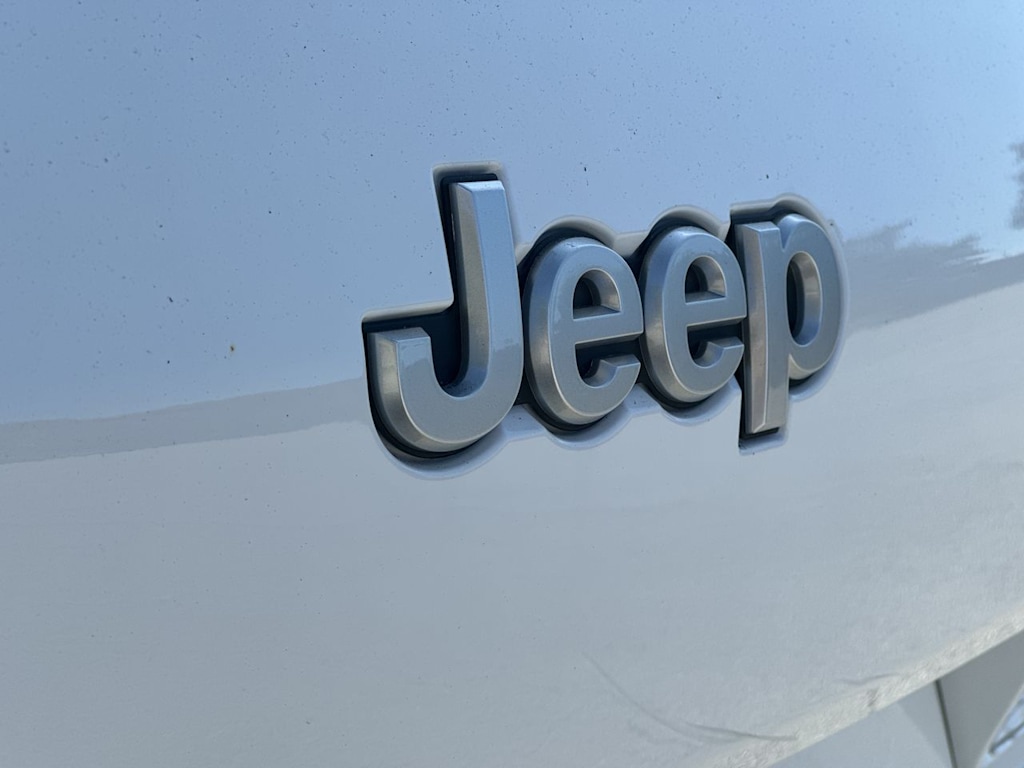 Thumbnail: 2025 Jeep Grand Cherokee L - 7