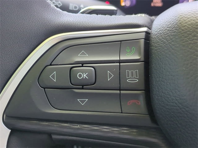 2025 Jeep Grand Cherokee L Laredo 29
