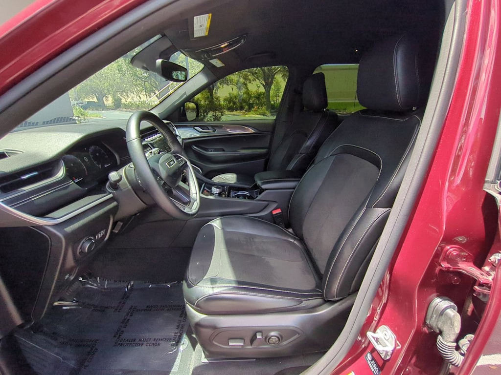 Thumbnail: 2022 Jeep Grand Cherokee L - 11