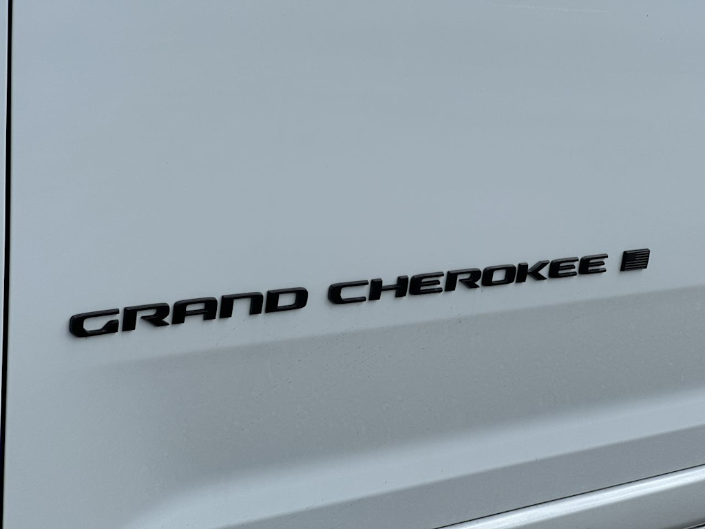 Thumbnail: 2026 Jeep Grand Cherokee L - 23