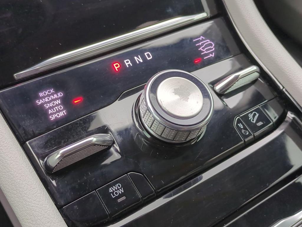 Thumbnail: 2022 Jeep Grand Cherokee L - 37