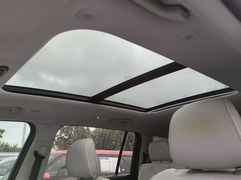 Thumbnail: 2022 Jeep Grand Cherokee L - 28