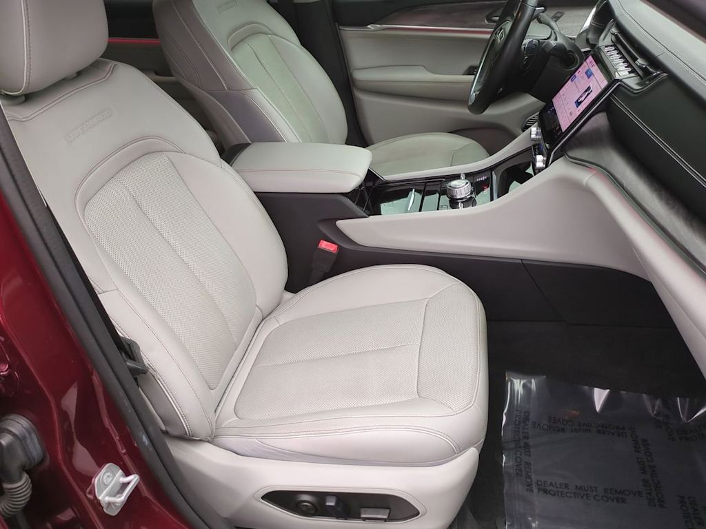 Thumbnail: 2022 Jeep Grand Cherokee L - 12