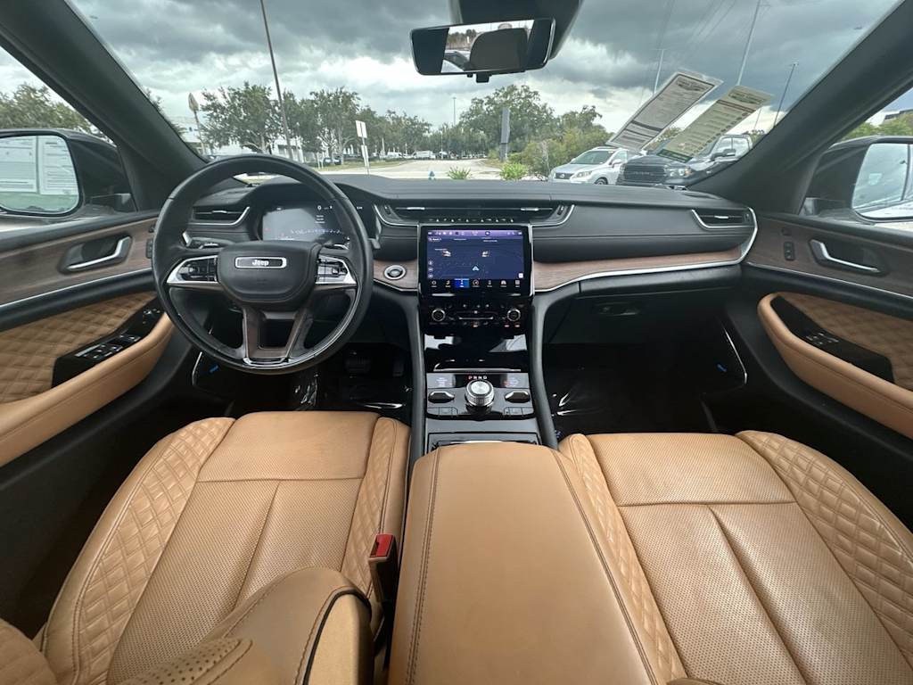 Thumbnail: 2022 Jeep Grand Cherokee L - 2