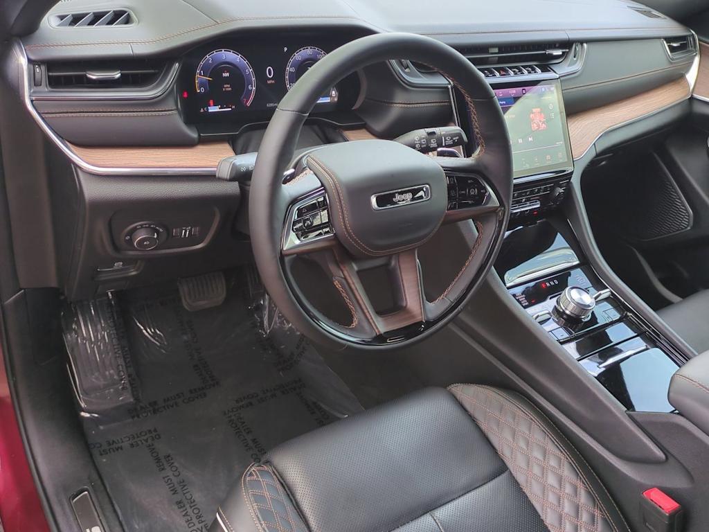 Thumbnail: 2025 Jeep Grand Cherokee L - 2