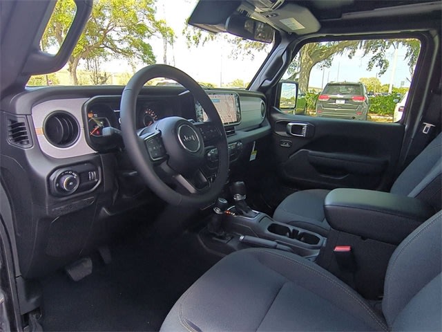 2025 Jeep Wrangler Sport 2