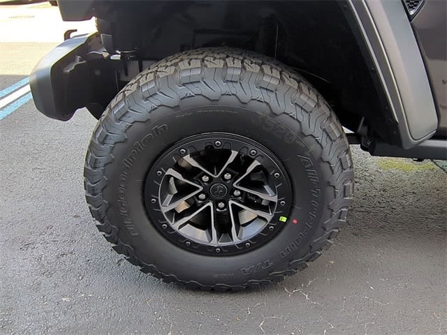 2025 Jeep Wrangler Sport 7