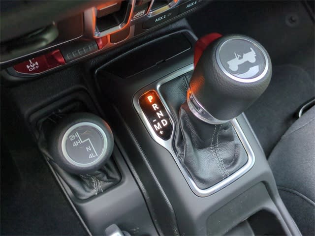 2025 Jeep Wrangler Sport 36