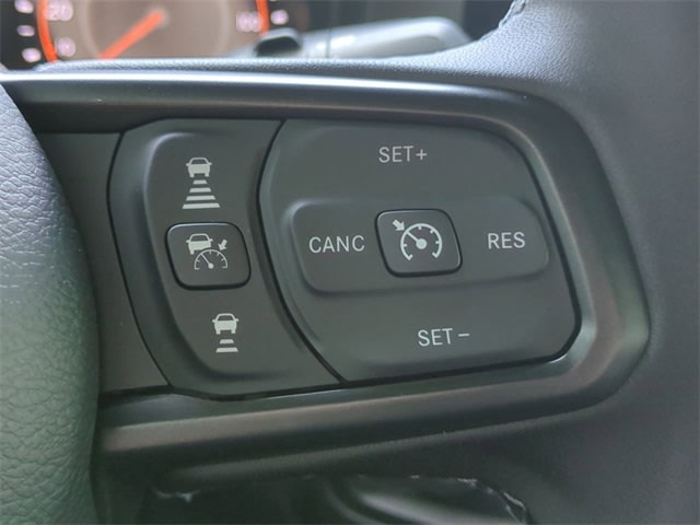 2025 Jeep Wrangler Sport 31
