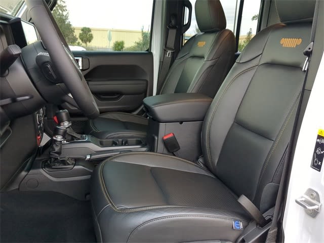 2025 Jeep Wrangler Sport 11