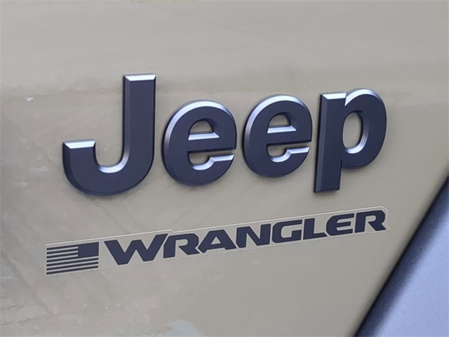 2025 Jeep Wrangler Sport 7