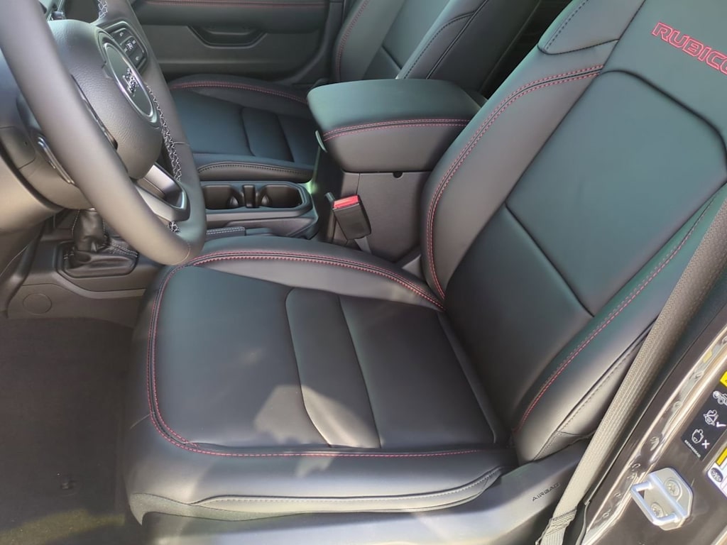 Thumbnail: 2025 Jeep Wrangler - 11