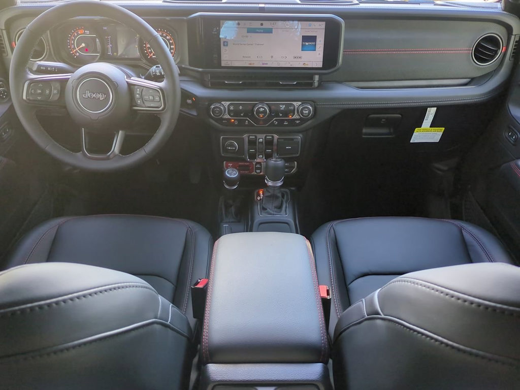 Thumbnail: 2025 Jeep Wrangler - 10