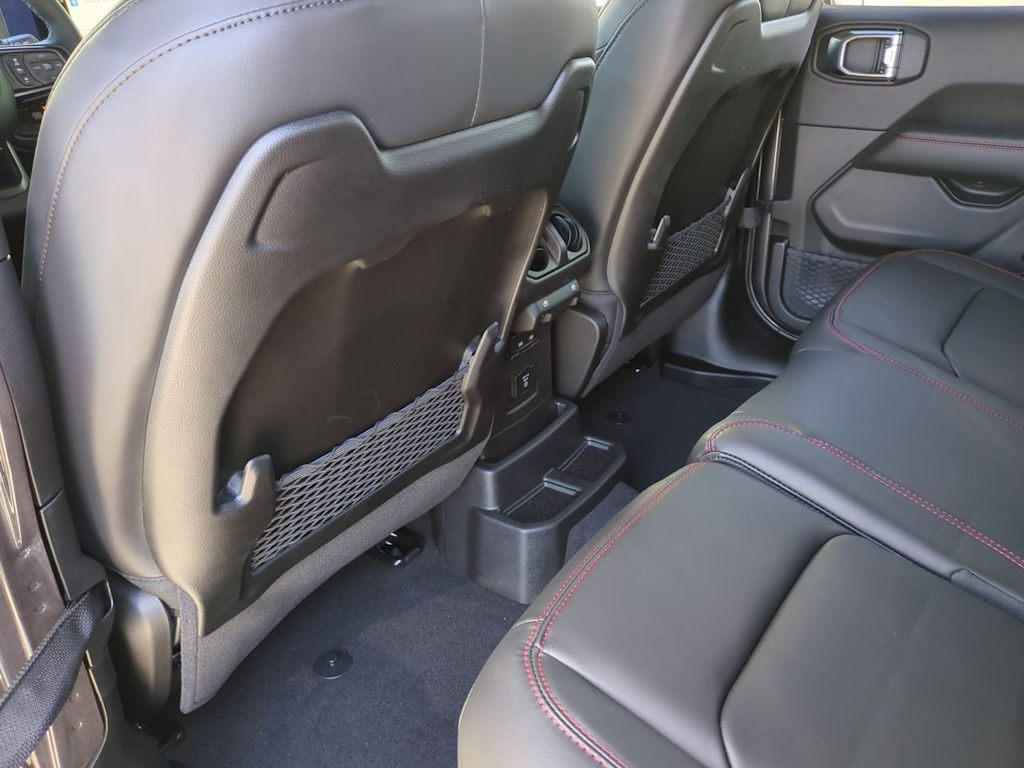 Thumbnail: 2025 Jeep Wrangler - 13