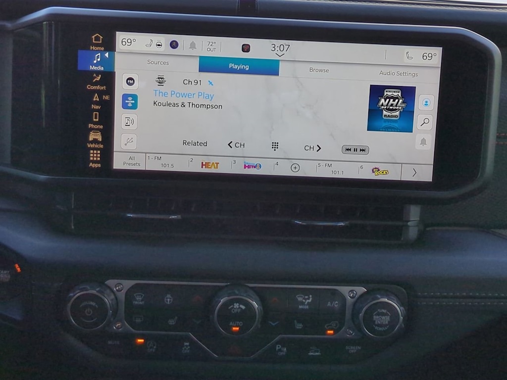 Thumbnail: 2025 Jeep Wrangler - 33