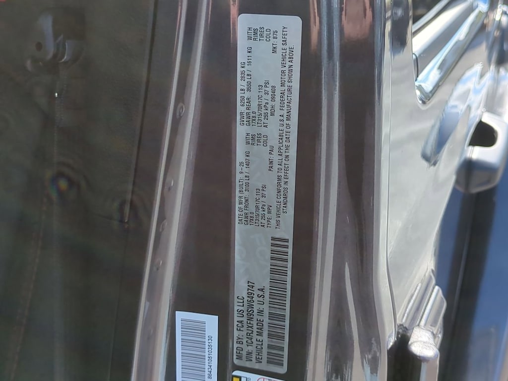 Thumbnail: 2025 Jeep Wrangler - 38