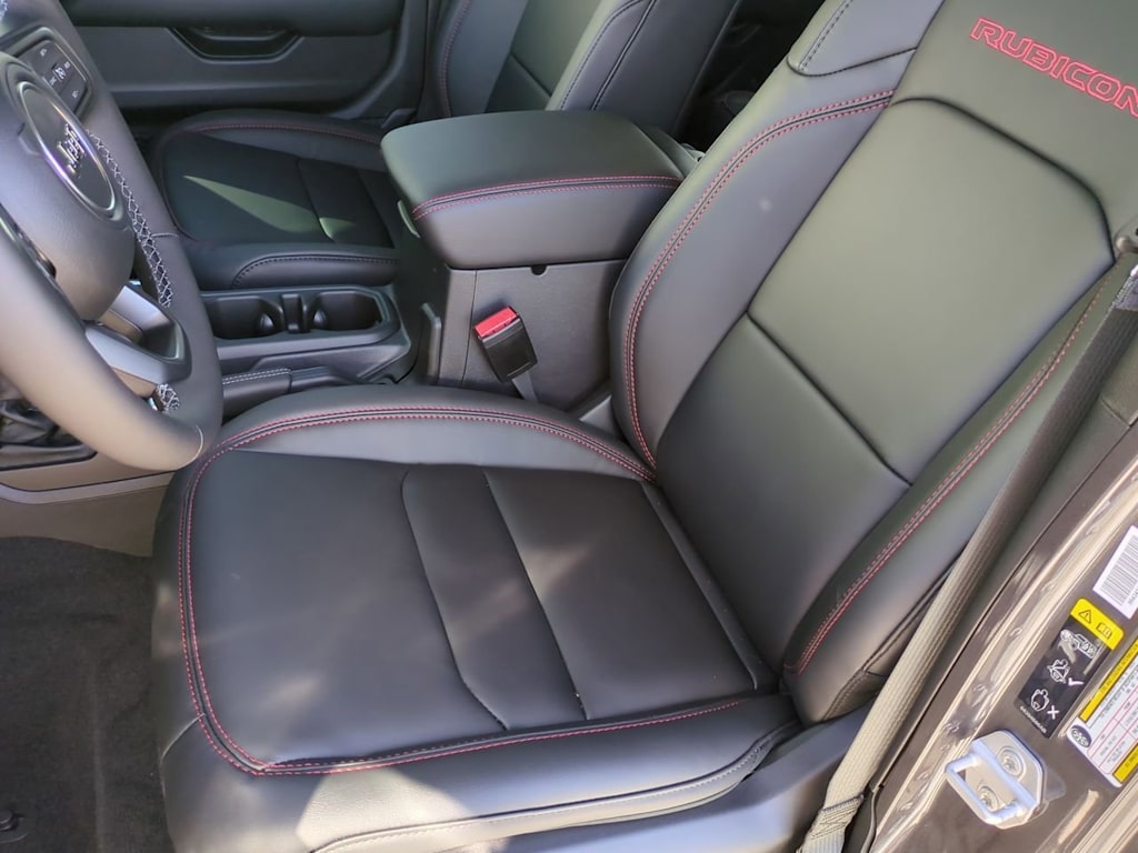 Thumbnail: 2025 Jeep Wrangler - 11