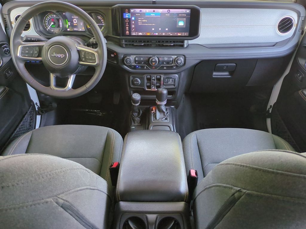 Thumbnail: 2024 Jeep Wrangler - 9
