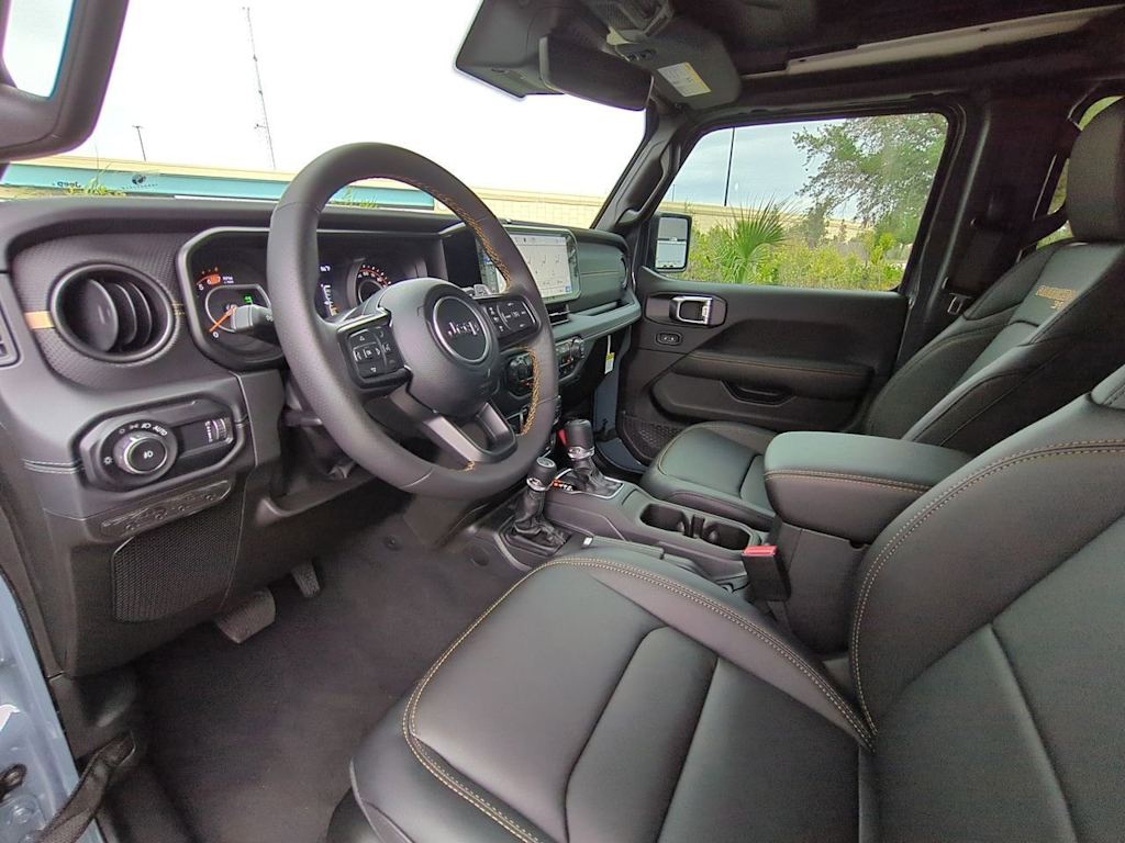 Thumbnail: 2025 Jeep Wrangler - 2