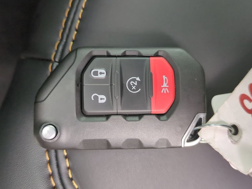 Thumbnail: 2025 Jeep Wrangler - 19