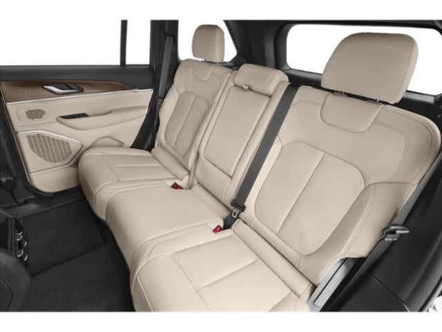 Thumbnail: 2023 Jeep Grand Cherokee - 10