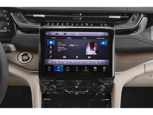 Thumbnail: 2023 Jeep Grand Cherokee - 12