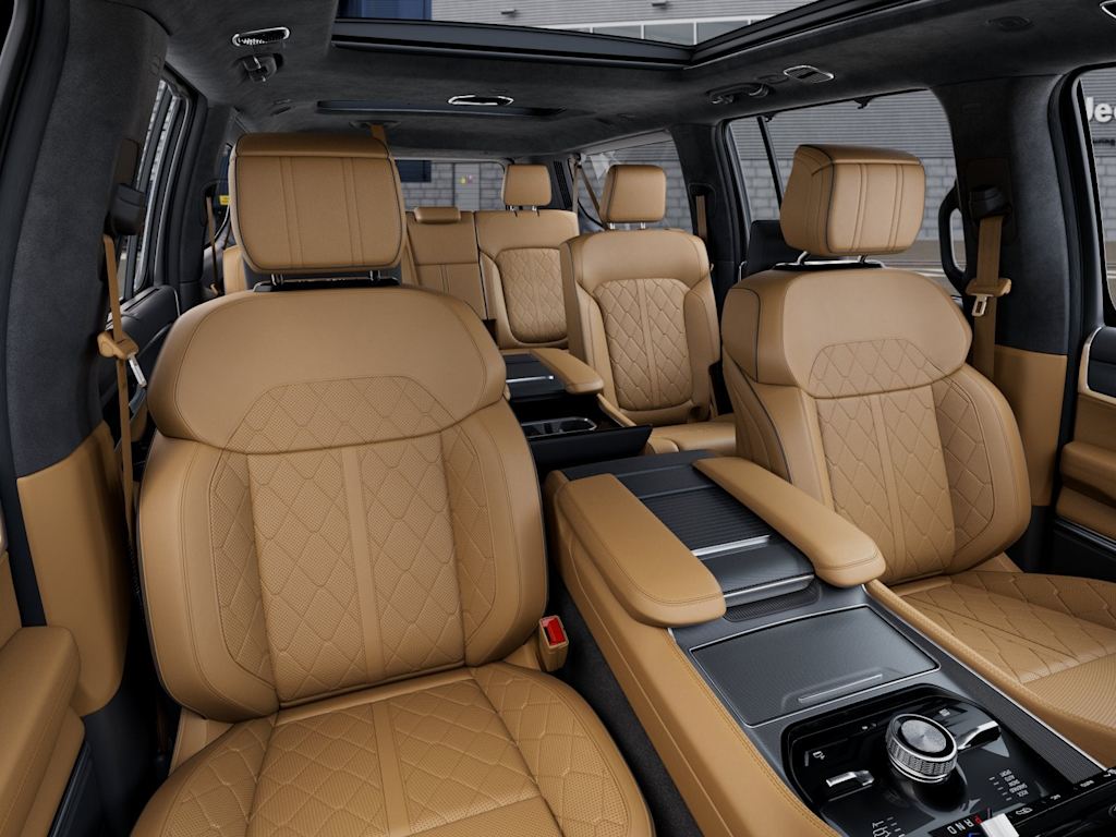 Thumbnail: 2026 Jeep Grand Wagoneer L - 8