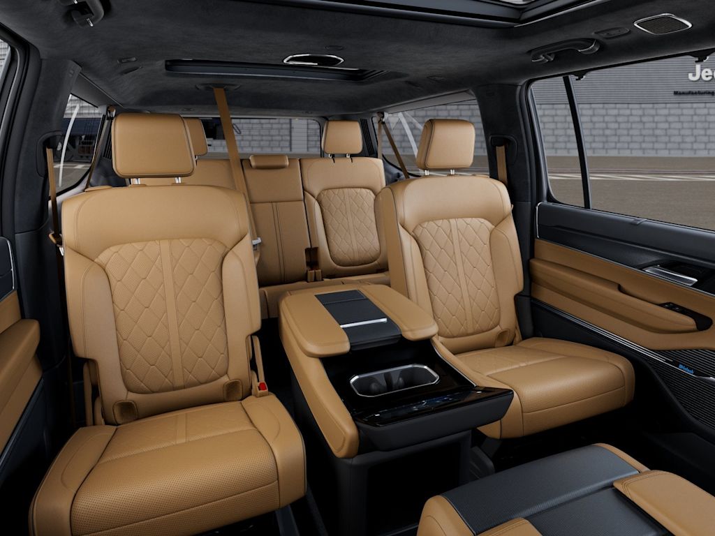 Thumbnail: 2026 Jeep Grand Wagoneer L - 9