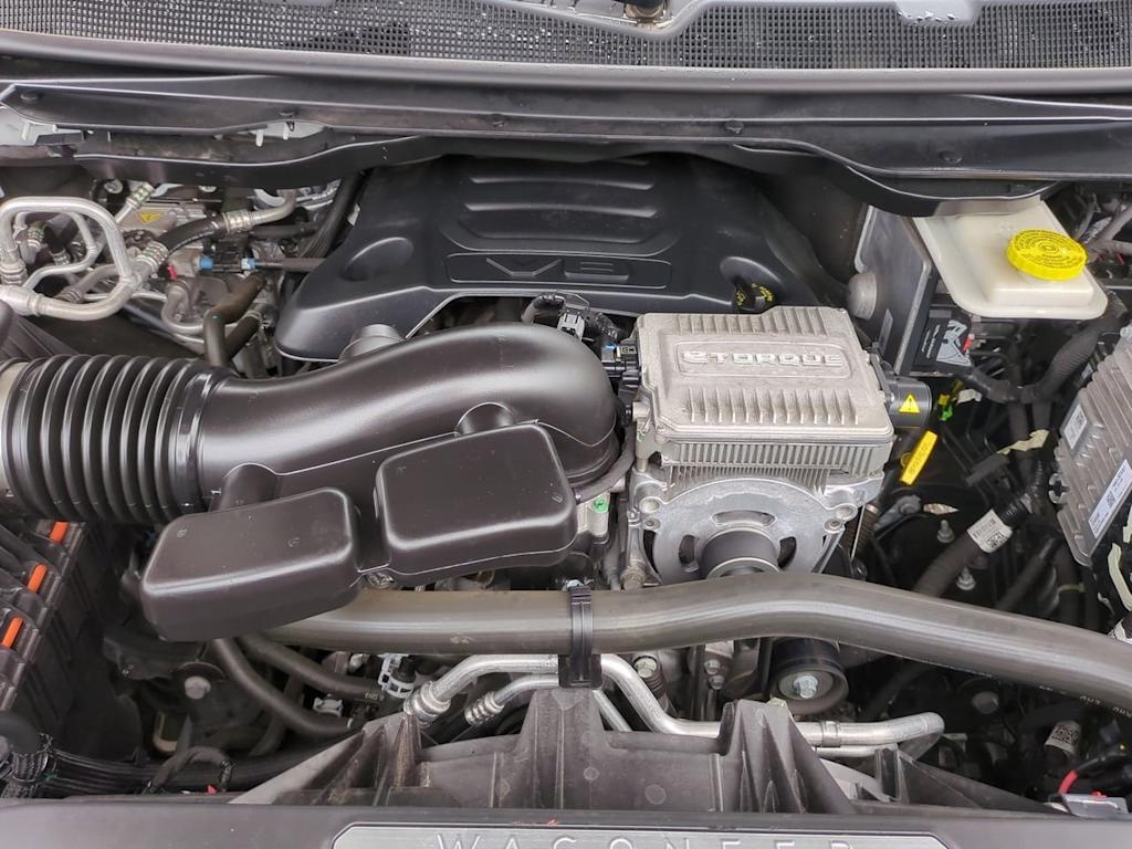 Thumbnail: 2023 Jeep Wagoneer - 7