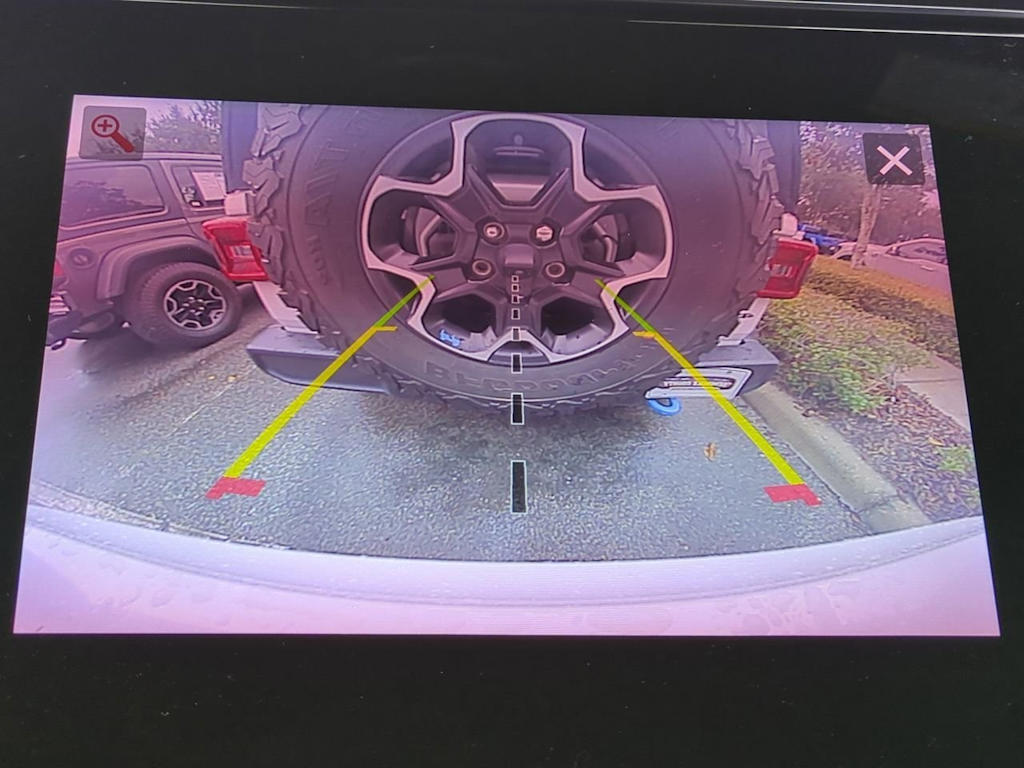 Thumbnail: 2023 Jeep Wagoneer - 31