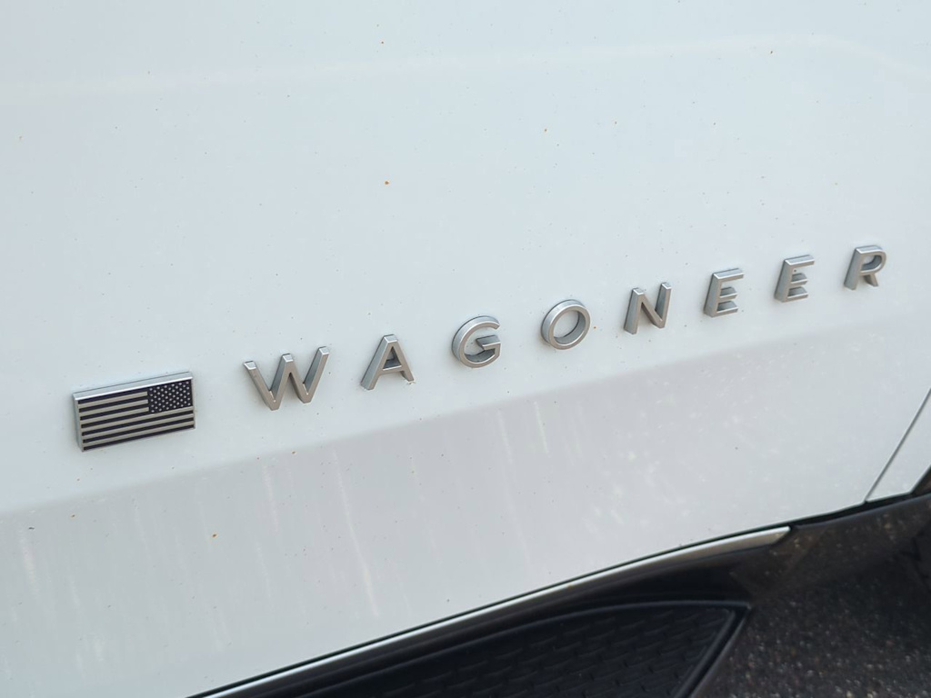 Thumbnail: 2024 Jeep Wagoneer - 25
