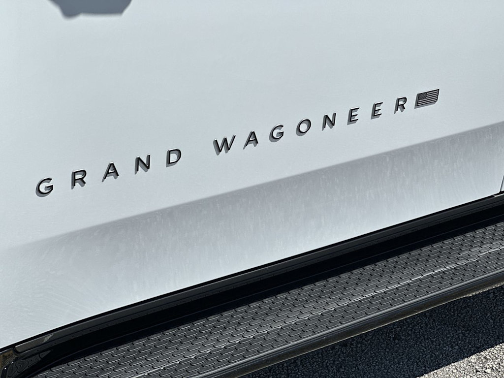Thumbnail: 2026 Jeep Grand Wagoneer - 24