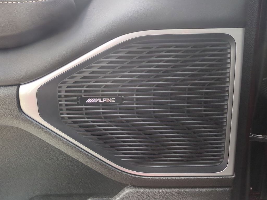 Thumbnail: 2025 Jeep Wagoneer - 34