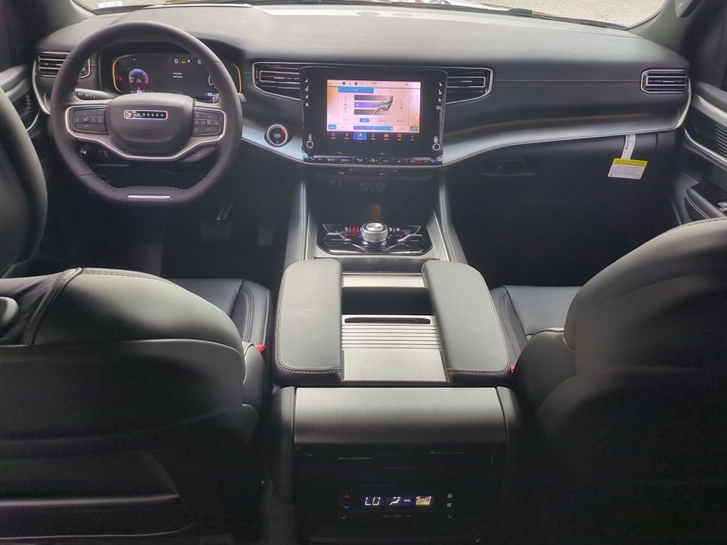 Thumbnail: 2025 Jeep Wagoneer - 10