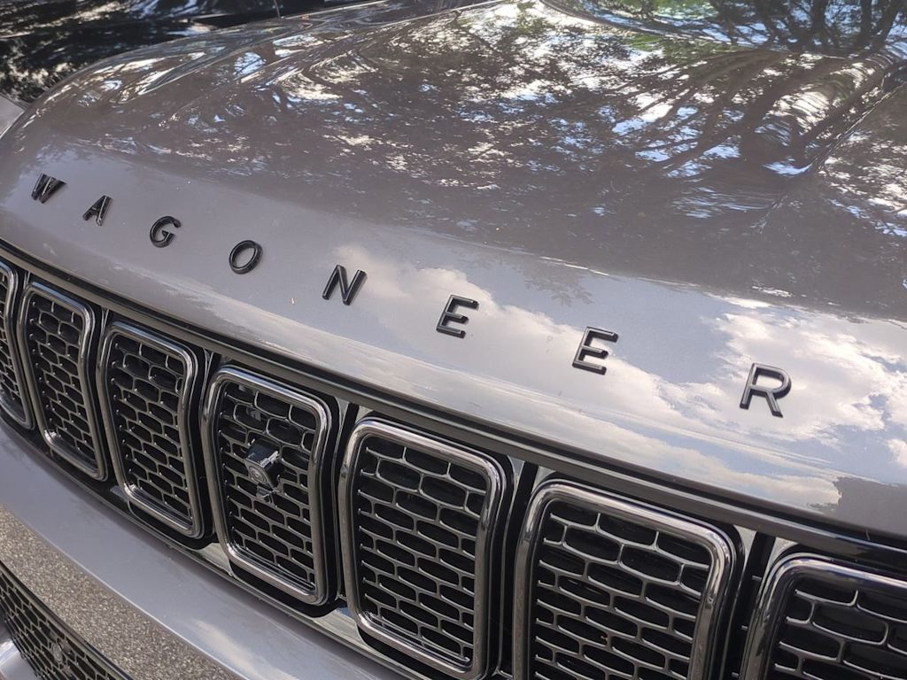 Thumbnail: 2025 Jeep Wagoneer - 24