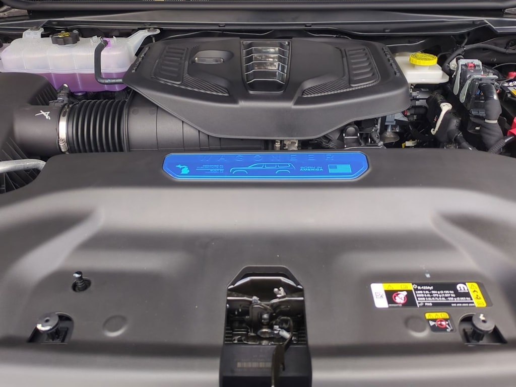 Thumbnail: 2025 Jeep Wagoneer - 9