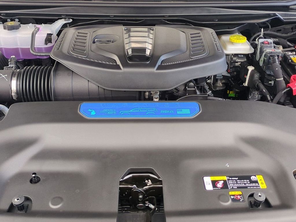 Thumbnail: 2025 Jeep Wagoneer - 9