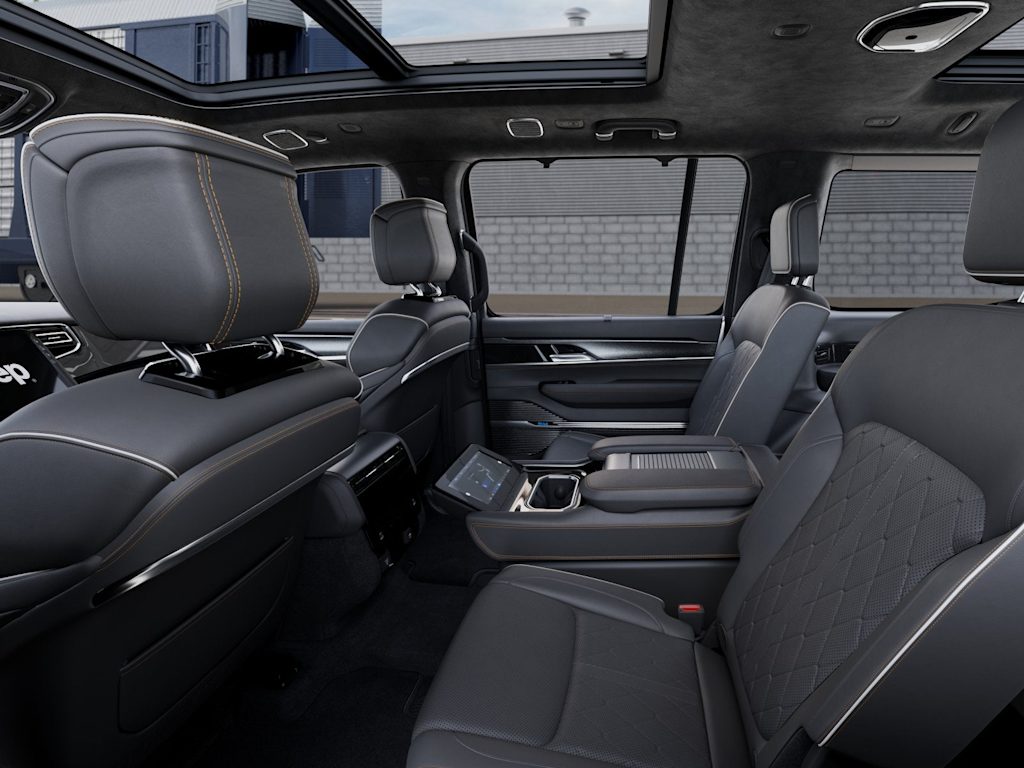 Thumbnail: 2026 Jeep Grand Wagoneer - 24
