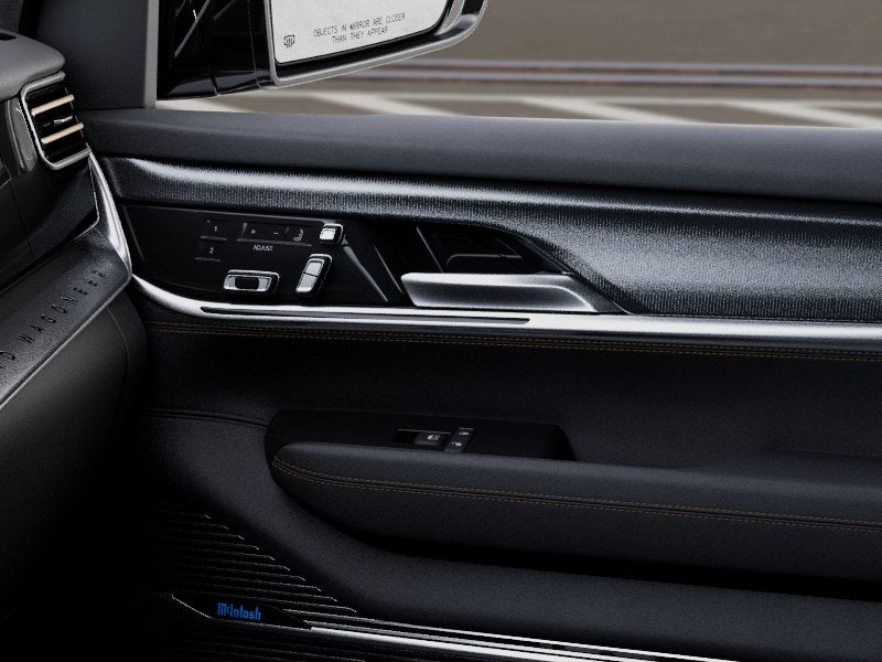 Thumbnail: 2026 Jeep Grand Wagoneer - 25