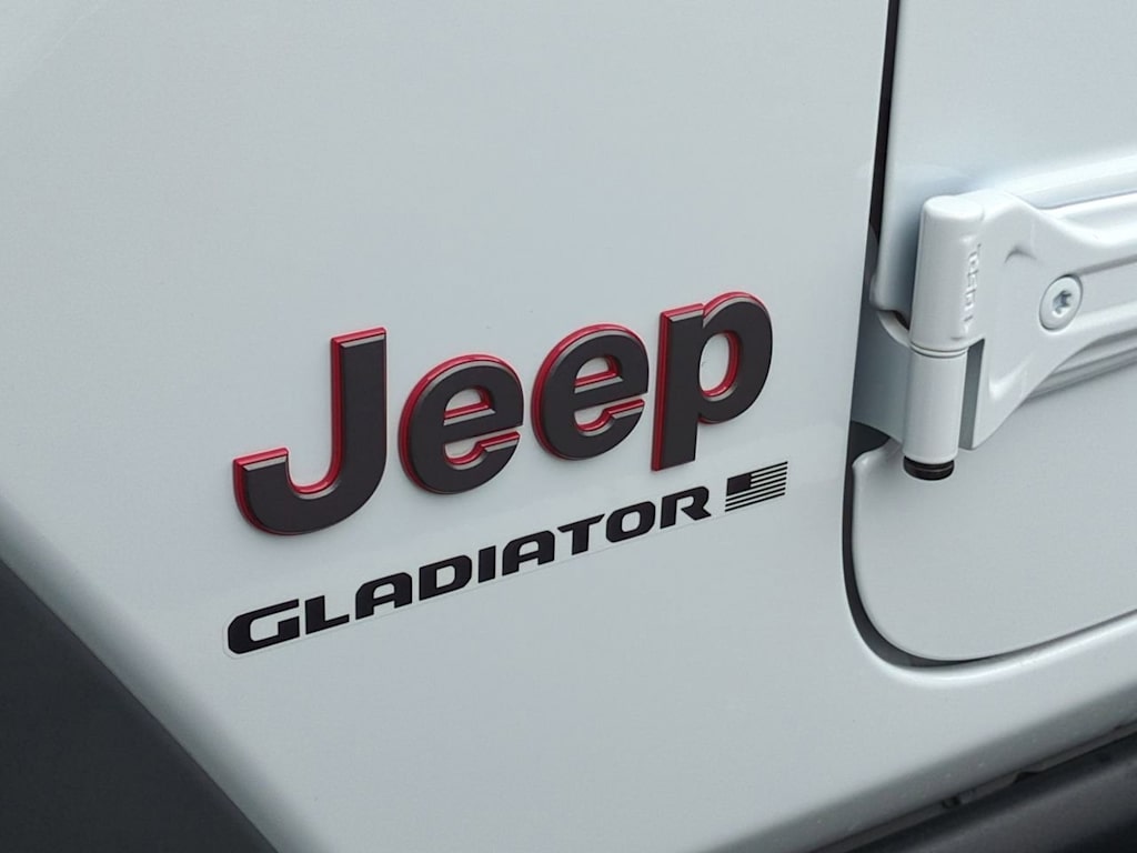 Thumbnail: 2024 Jeep Gladiator - 26
