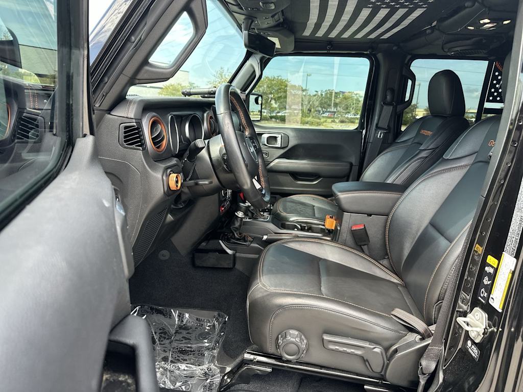 Thumbnail: 2023 Jeep Gladiator - 11