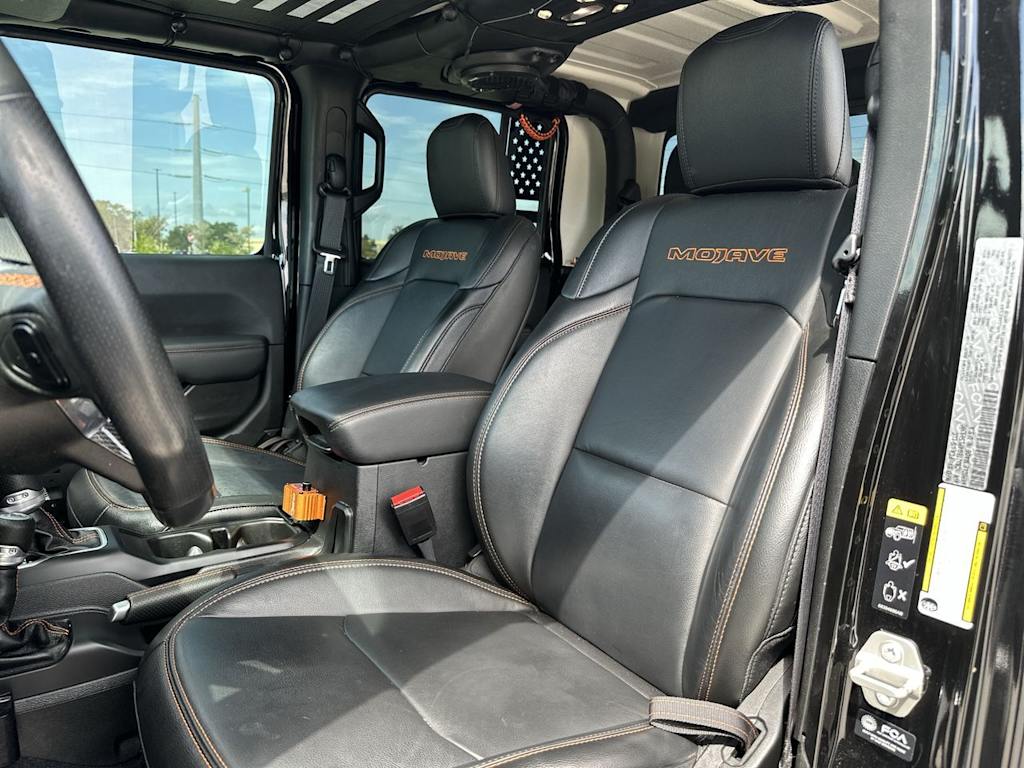 Thumbnail: 2023 Jeep Gladiator - 12