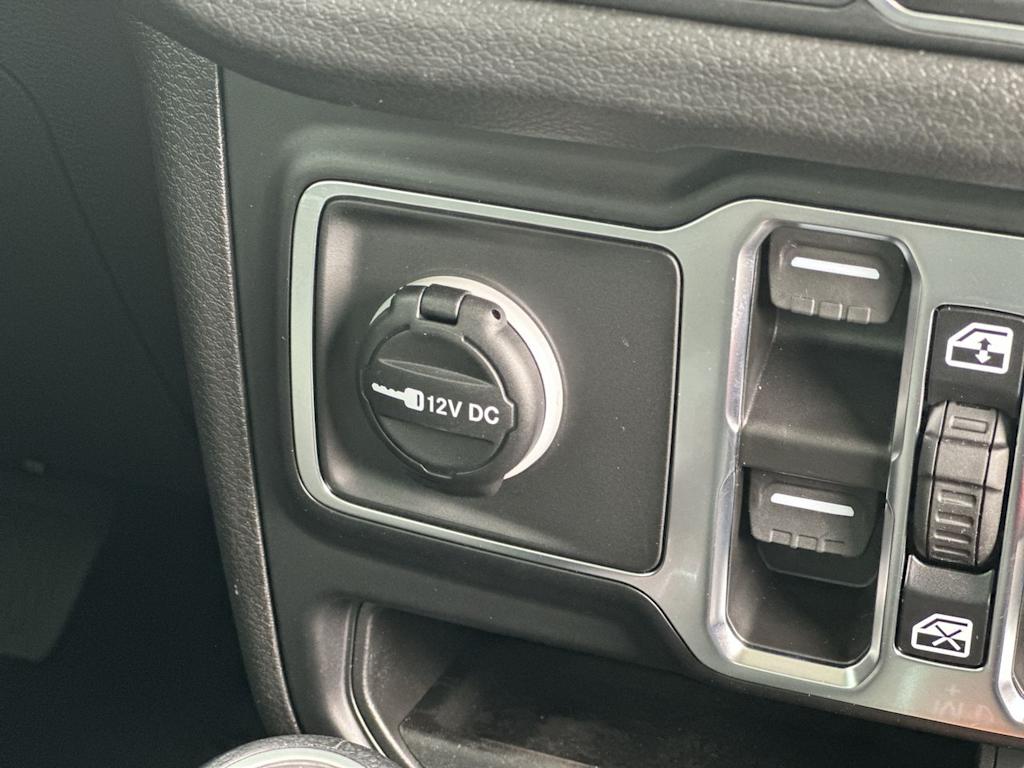 Thumbnail: 2026 Jeep Gladiator - 28
