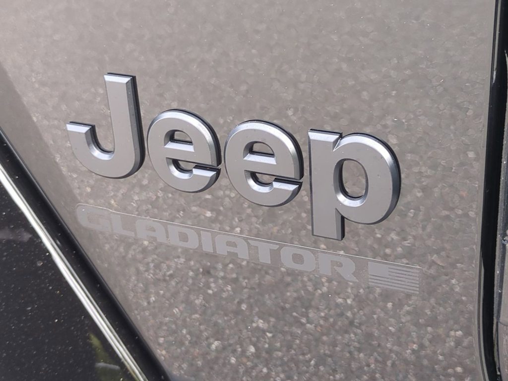 Thumbnail: 2026 Jeep Gladiator - 7